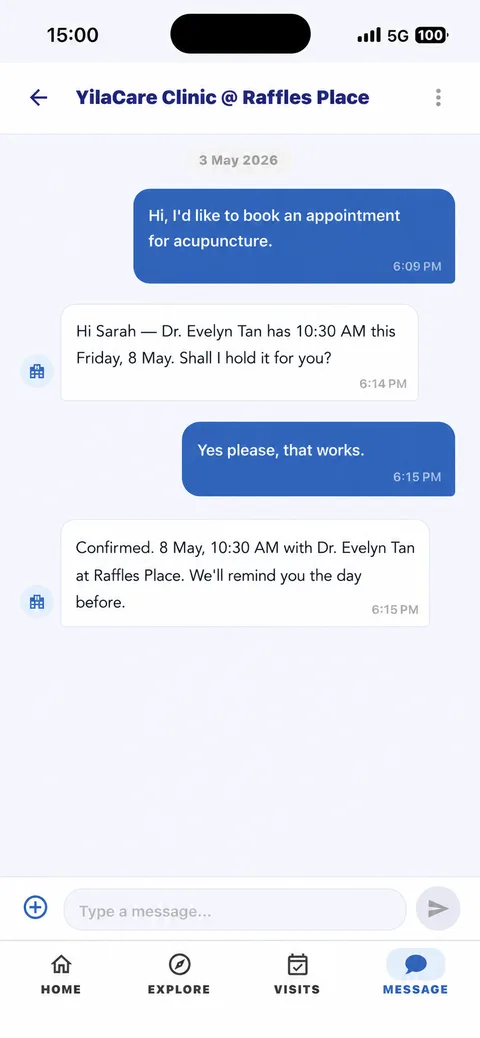 YilaCare patient app — a patient booking an acupuncture appointment by chatting with the clinic